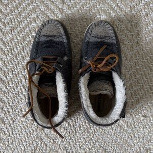 Minnetonka Fleece Lined Moccasins